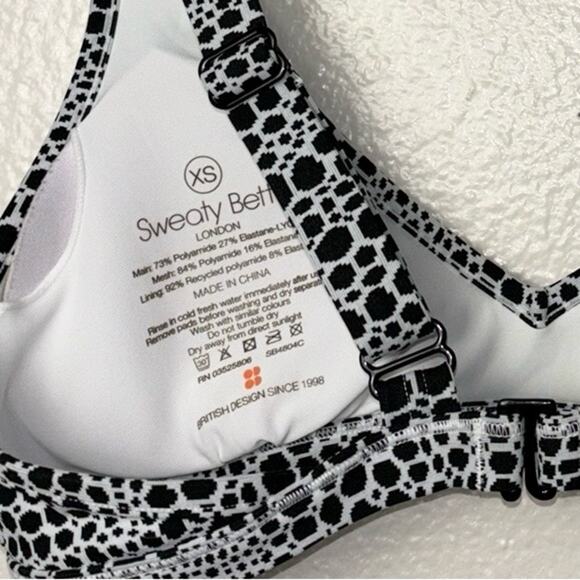 Sweaty Betty Retro Bikini Top Monochrome Croc Jacquard black/white women's XS - Picture 13 of 15